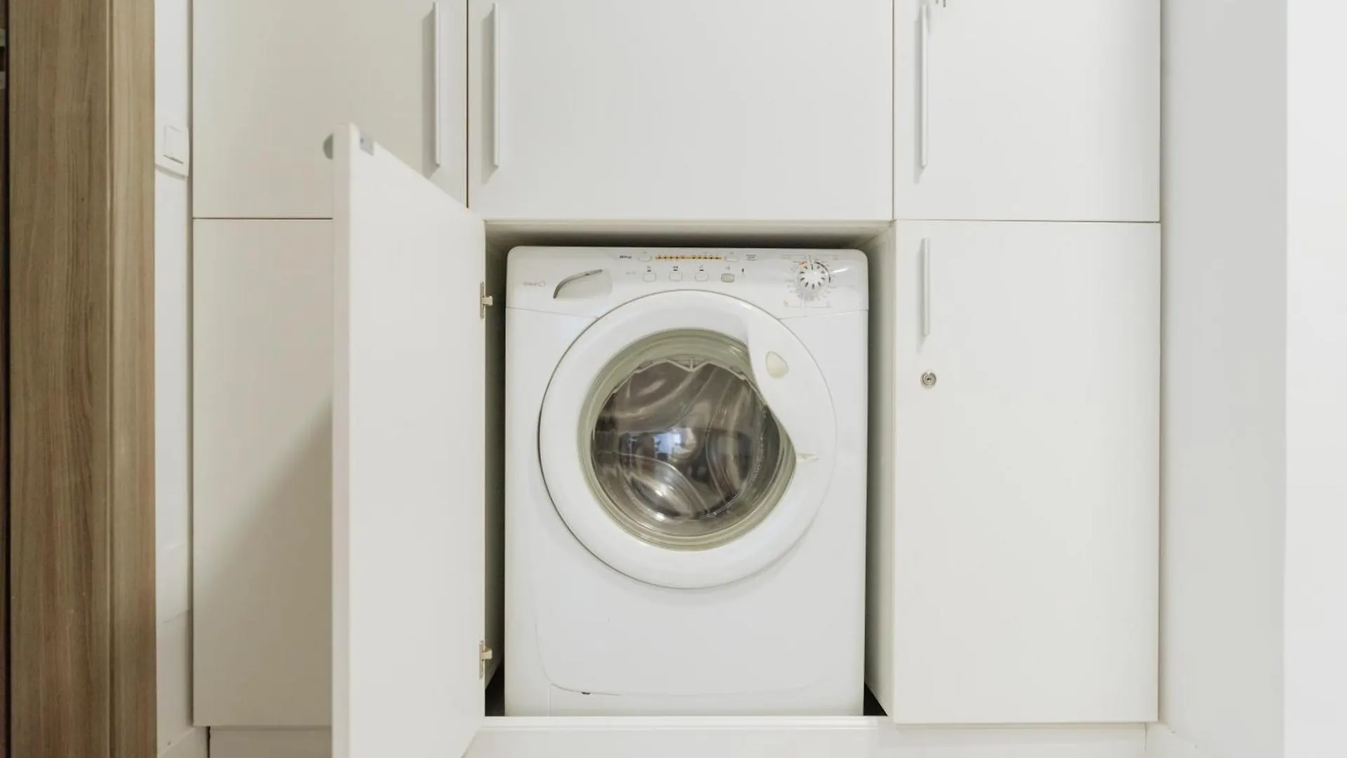 Apartment 21 Residence City Stay With Parking Lujerului Bucharest