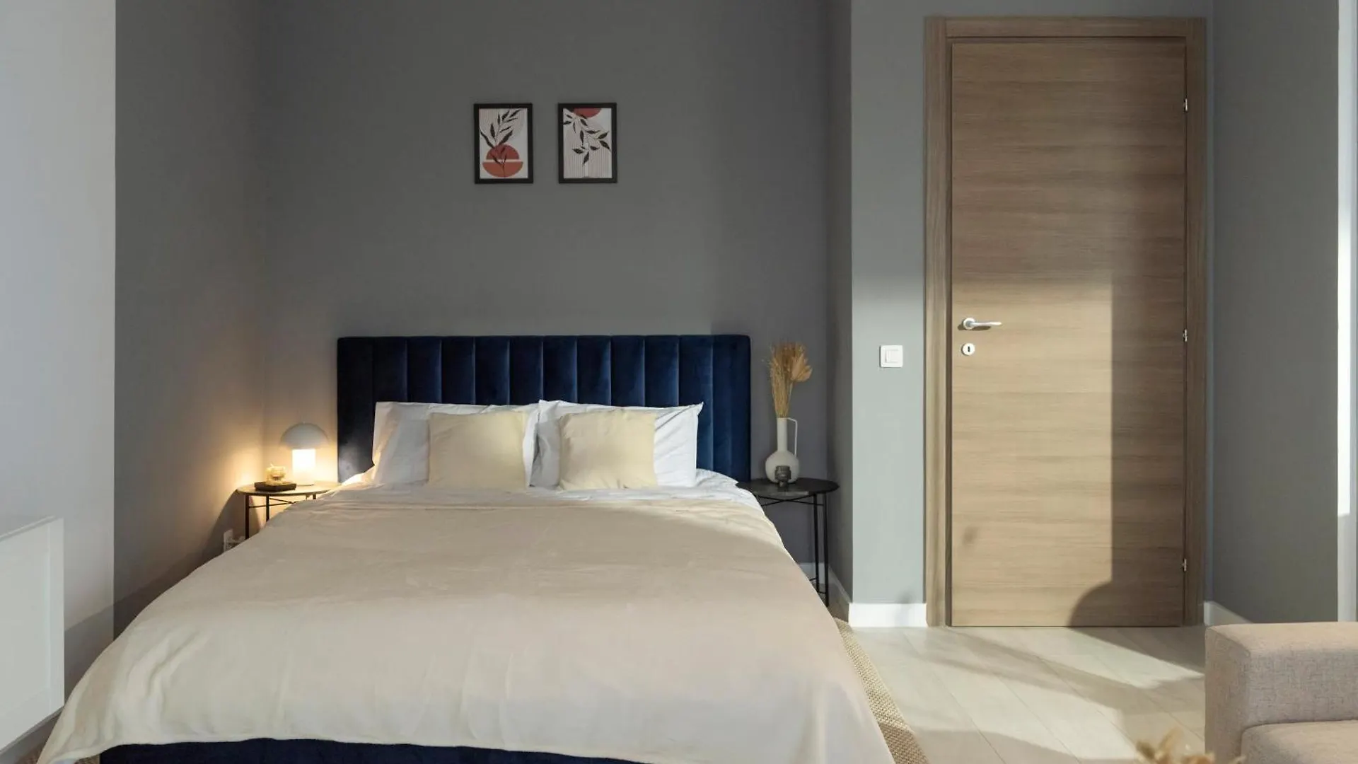 21 Residence City Stay With Parking Lujerului location